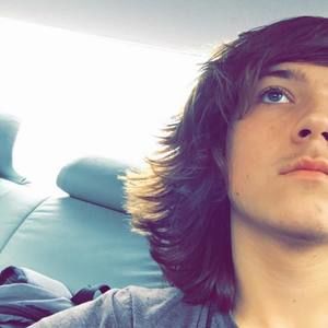 Meet your Posher, Brice